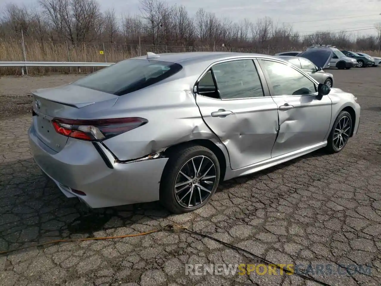 3 Photograph of a damaged car 4T1G11AKXMU557123 TOYOTA CAMRY 2021