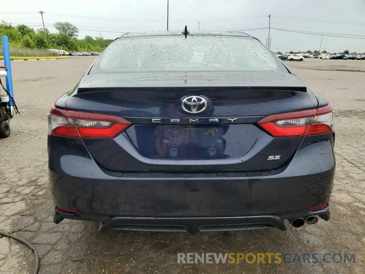 6 Photograph of a damaged car 4T1G11AKXMU559874 TOYOTA CAMRY 2021