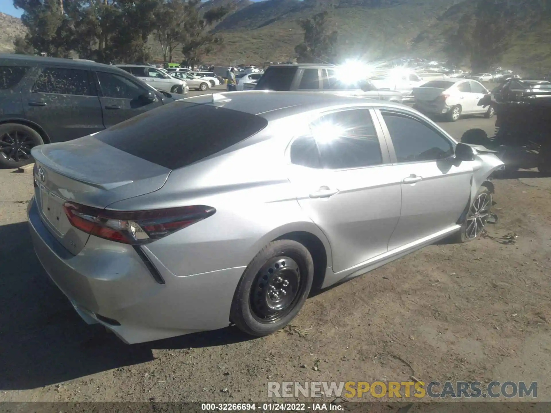 4 Photograph of a damaged car 4T1G11AKXMU566274 TOYOTA CAMRY 2021