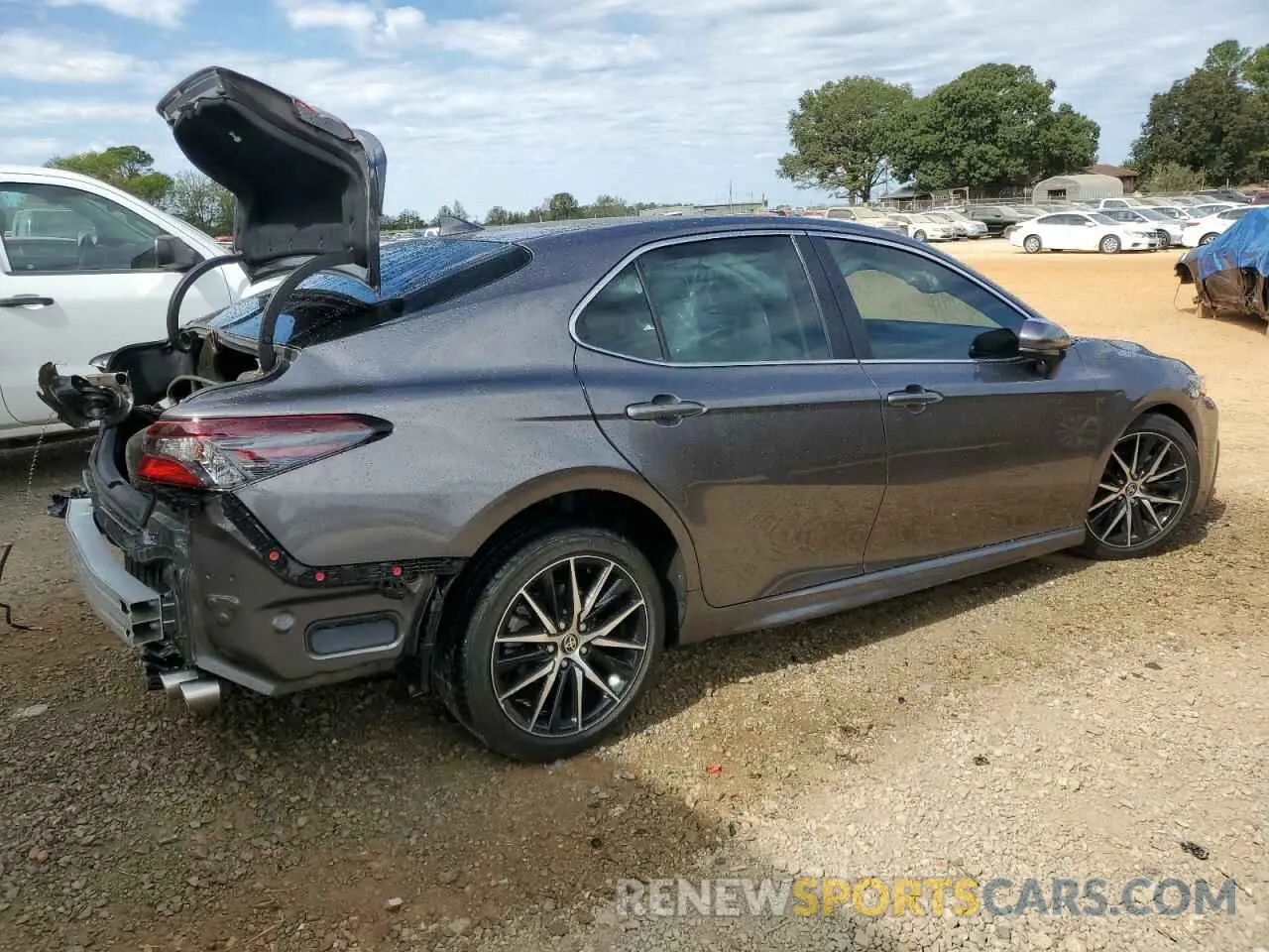 3 Photograph of a damaged car 4T1G11AKXMU568204 TOYOTA CAMRY 2021