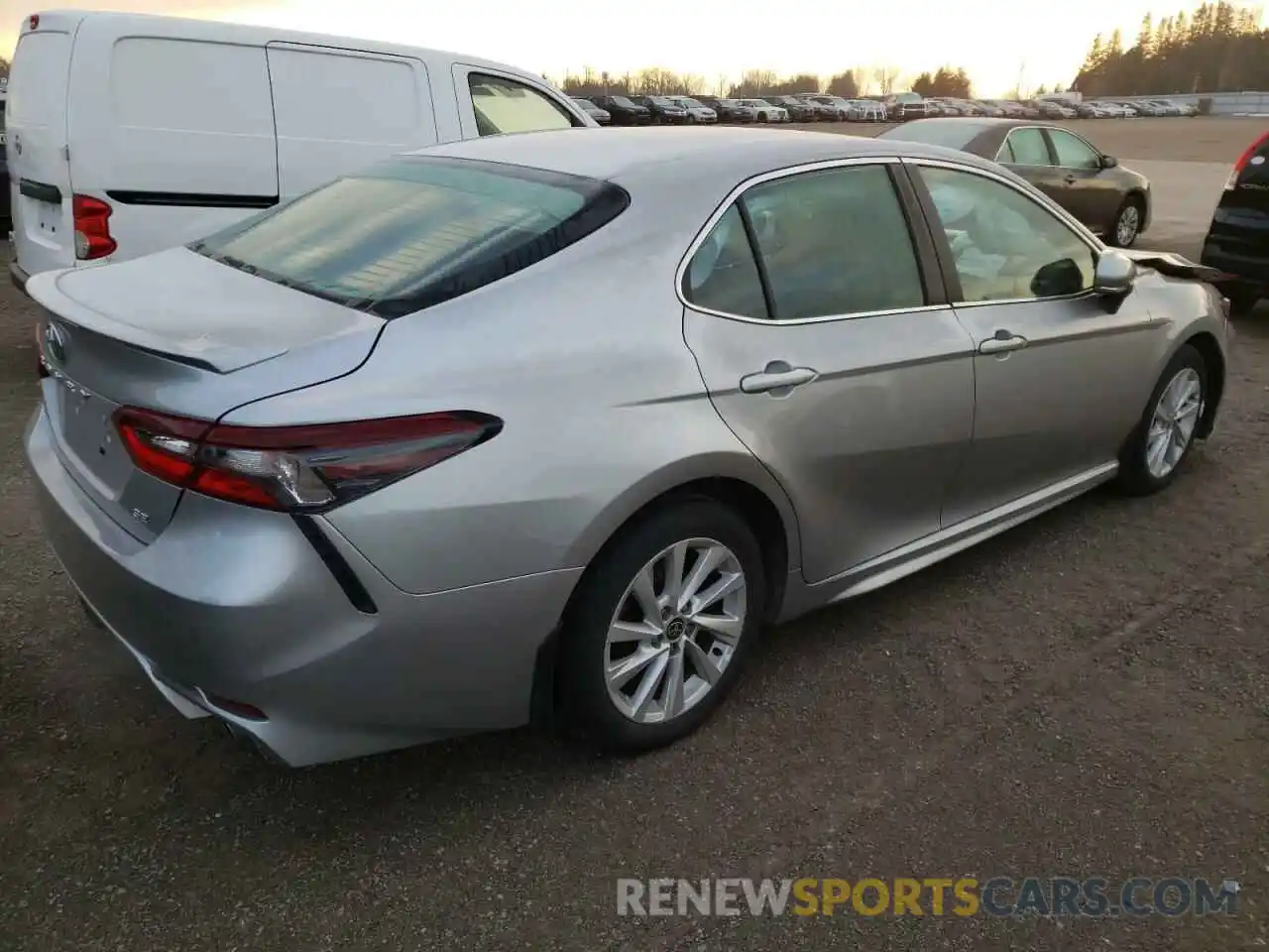 3 Photograph of a damaged car 4T1G11AKXMU574259 TOYOTA CAMRY 2021