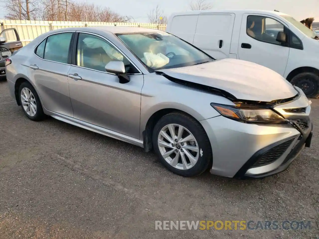 4 Photograph of a damaged car 4T1G11AKXMU574259 TOYOTA CAMRY 2021