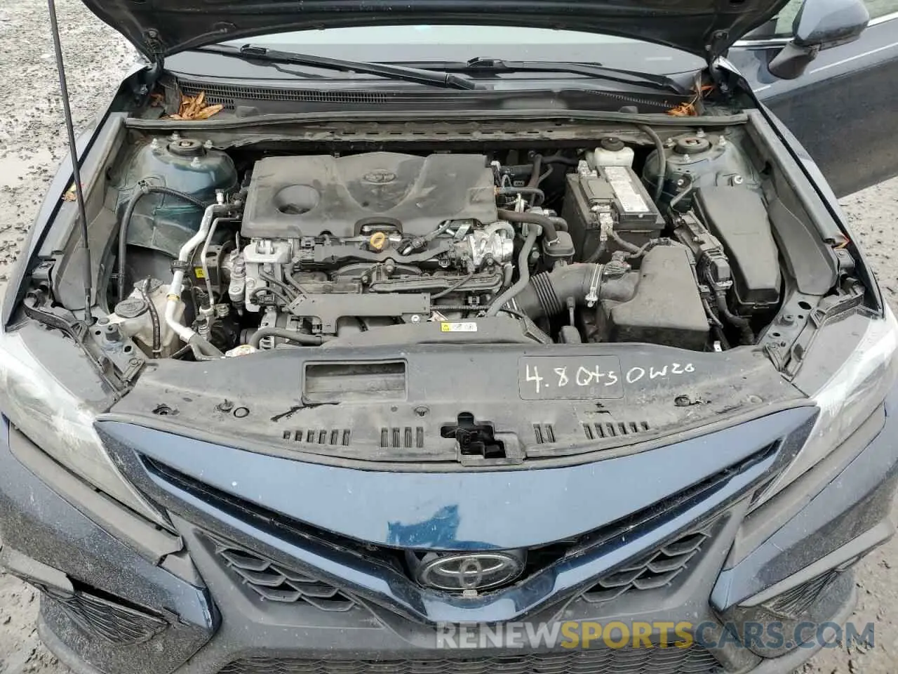 11 Photograph of a damaged car 4T1G11AKXMU580899 TOYOTA CAMRY 2021