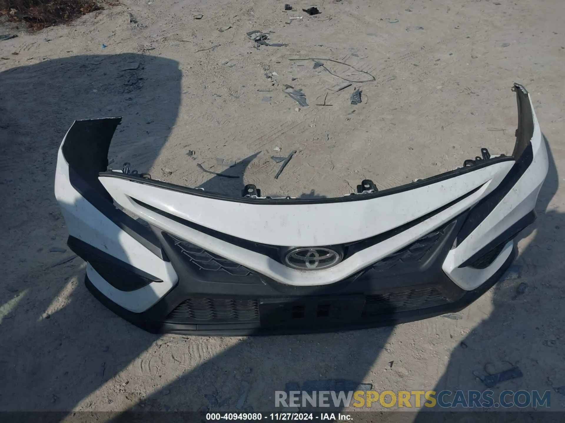 12 Photograph of a damaged car 4T1G11AKXMU588517 TOYOTA CAMRY 2021