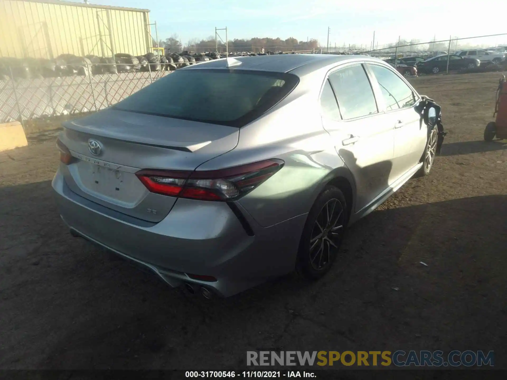 4 Photograph of a damaged car 4T1G11AKXMU592745 TOYOTA CAMRY 2021