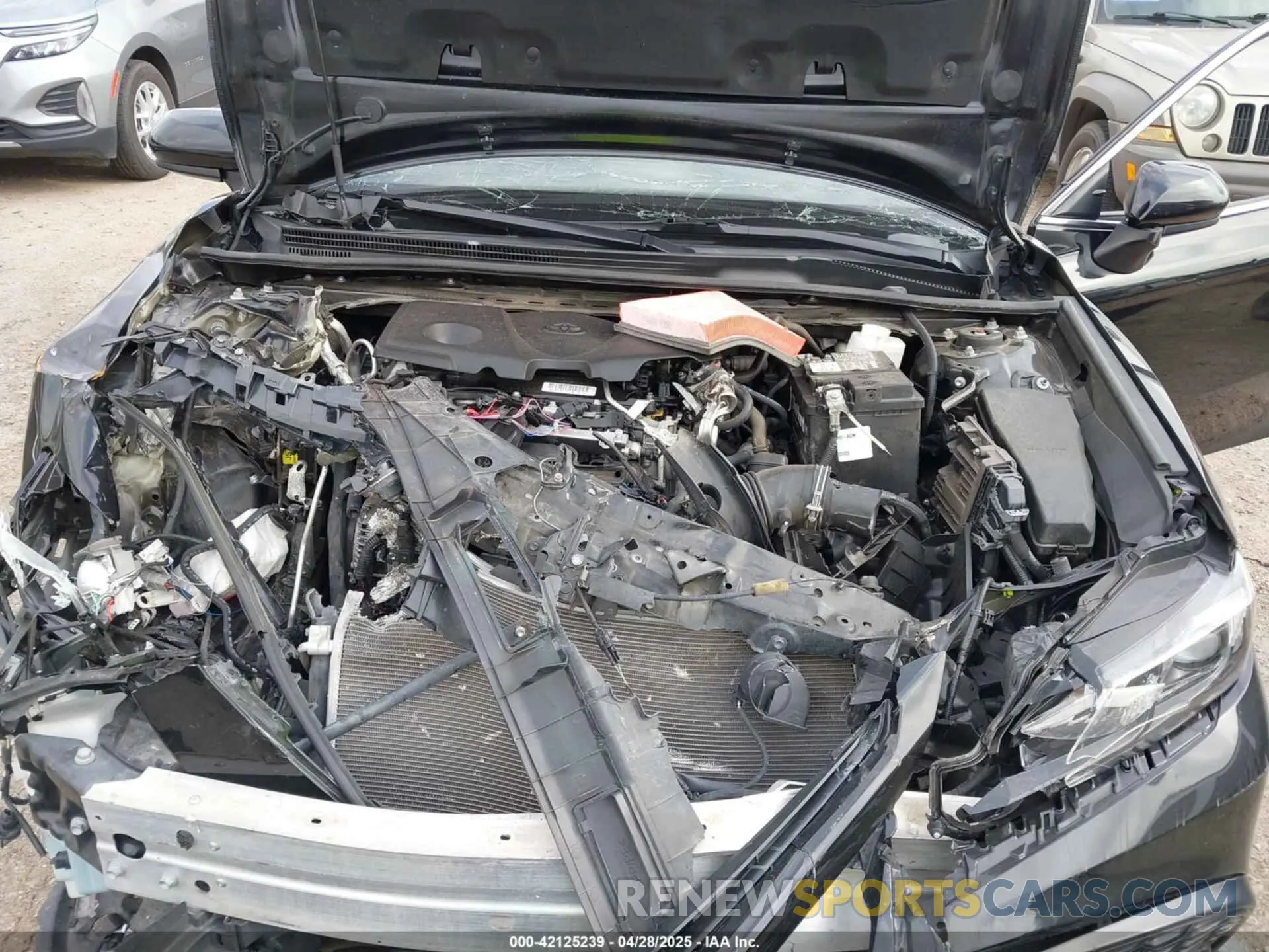 10 Photograph of a damaged car 4T1G11AKXMU600732 TOYOTA CAMRY 2021