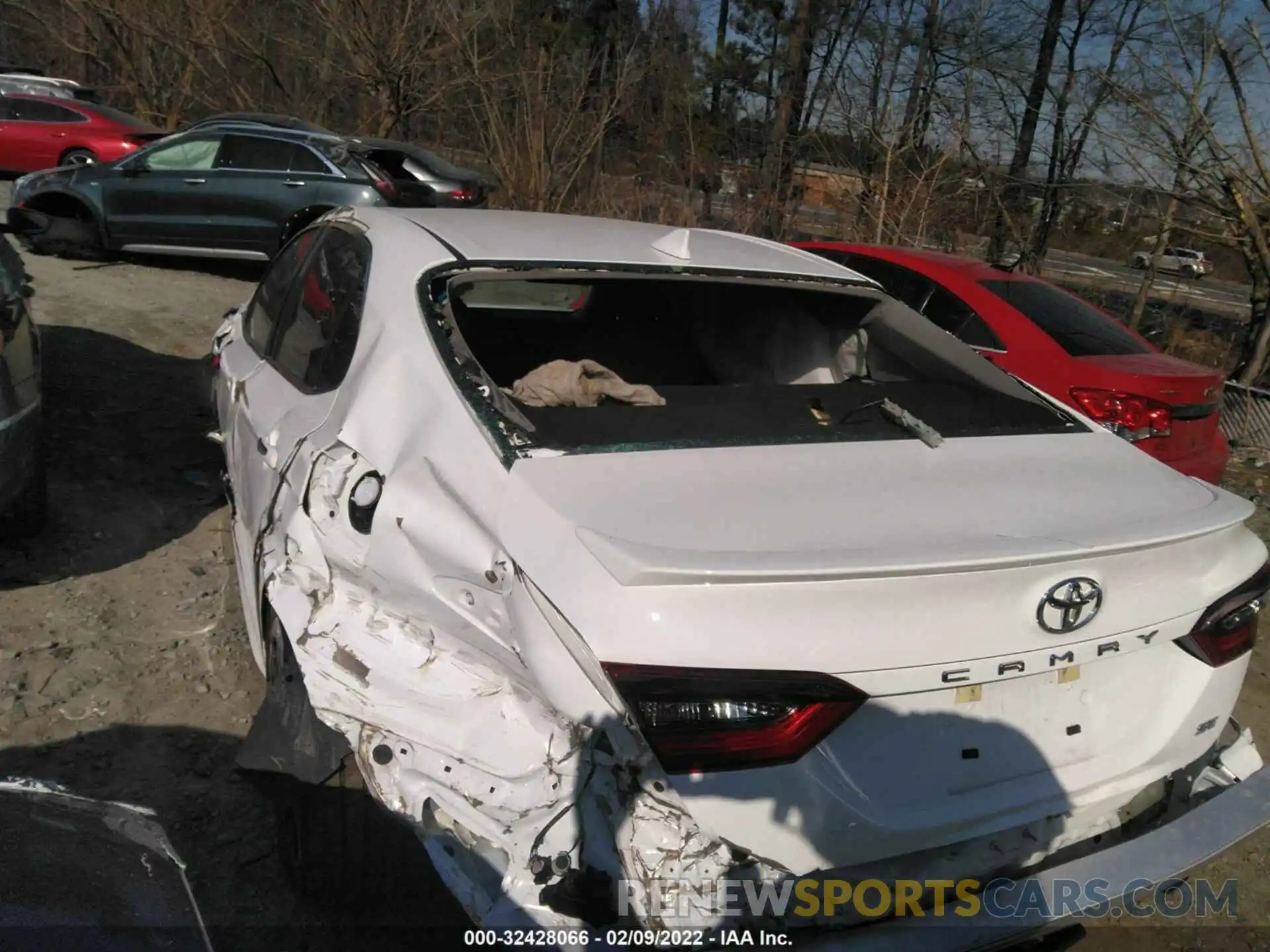 3 Photograph of a damaged car 4T1G11AKXMU606580 TOYOTA CAMRY 2021