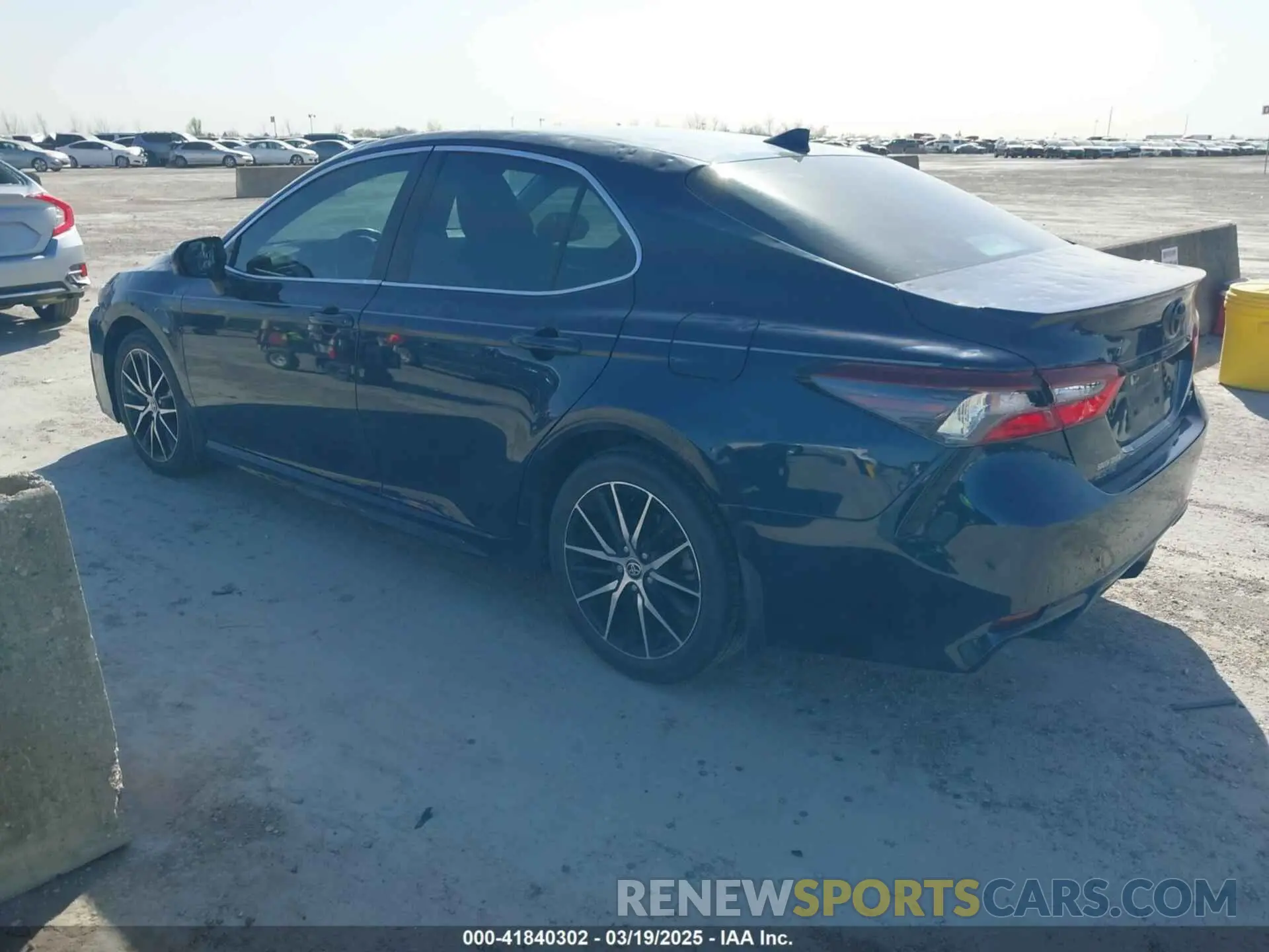 3 Photograph of a damaged car 4T1G11AKXMU609897 TOYOTA CAMRY 2021
