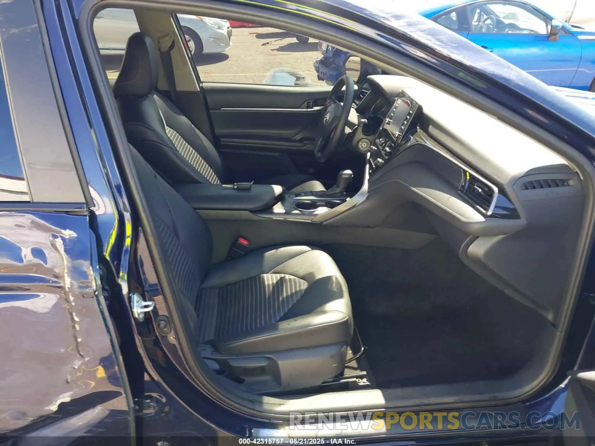 5 Photograph of a damaged car 4T1G11BK0MU035020 TOYOTA CAMRY 2021