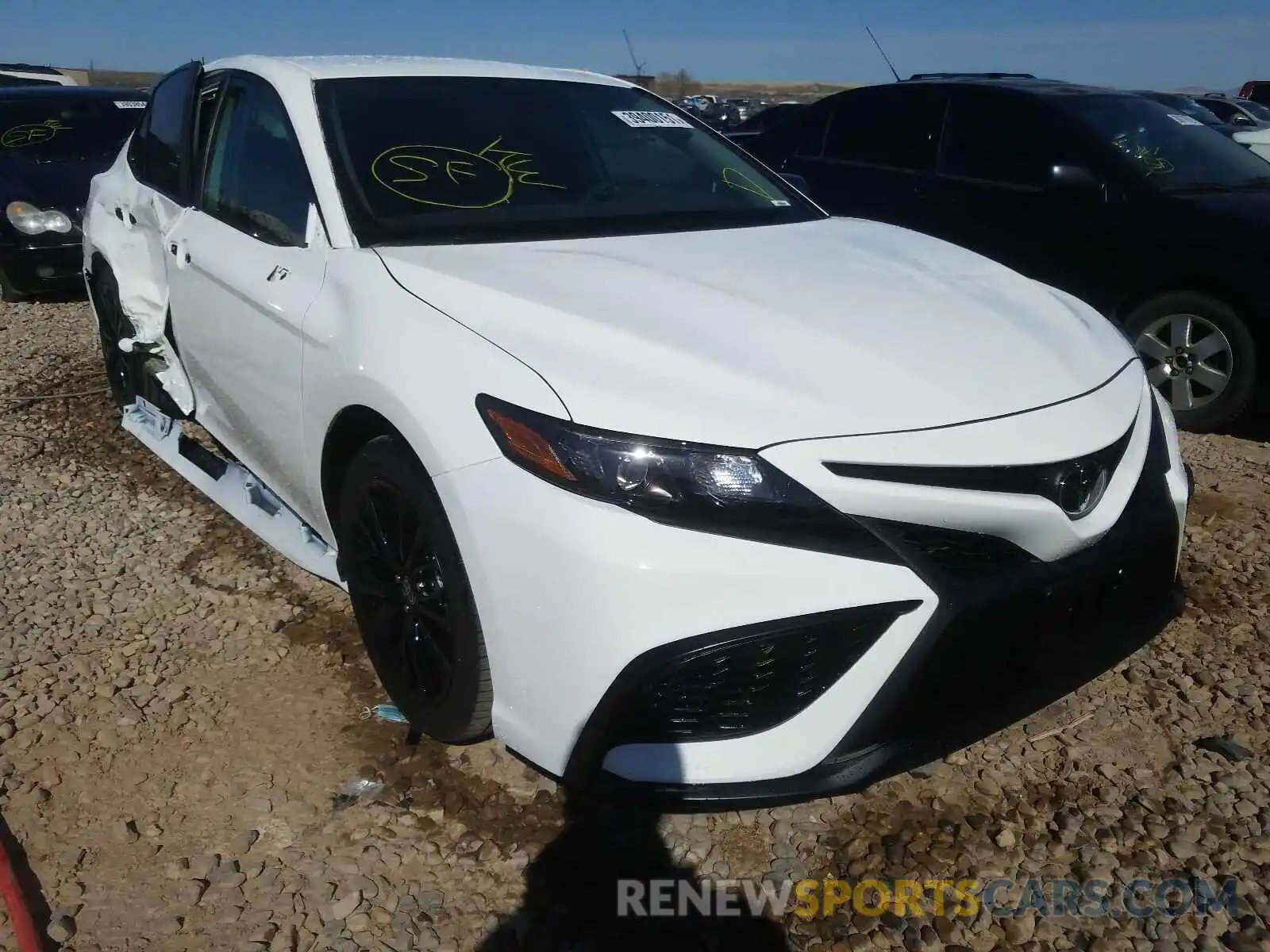 1 Photograph of a damaged car 4T1G11BK2MU029588 TOYOTA CAMRY 2021