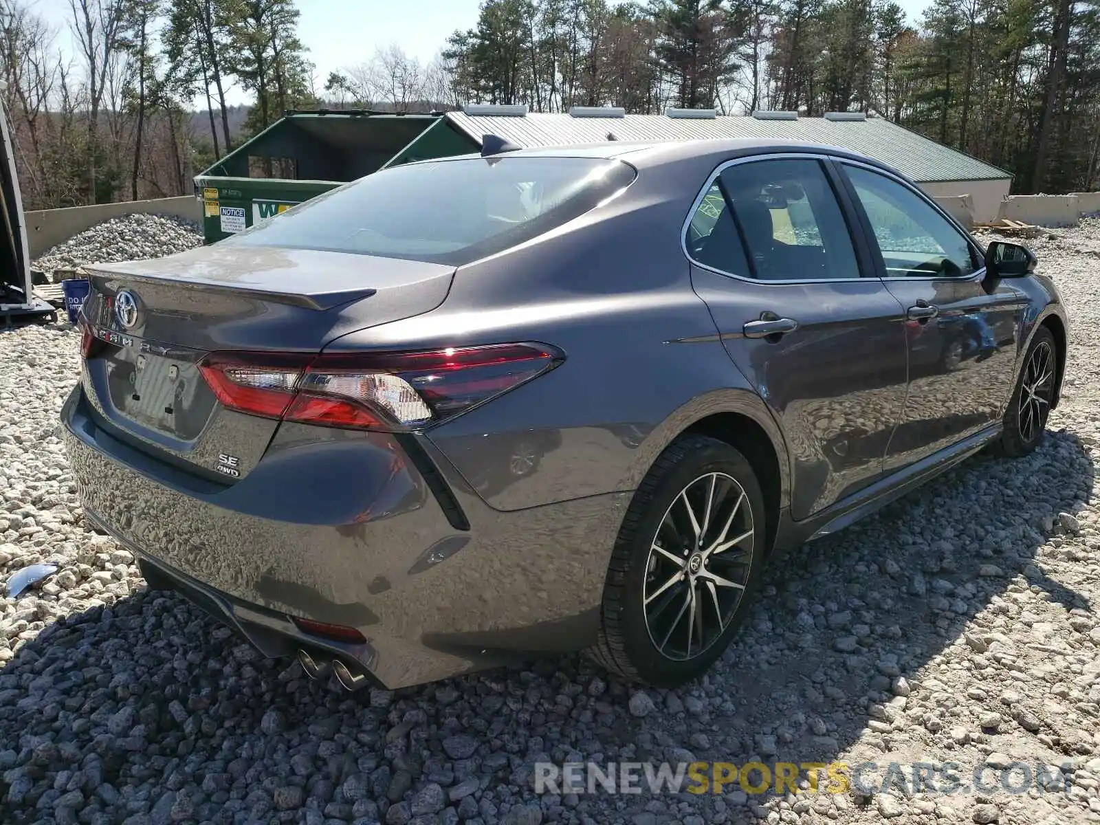 4 Photograph of a damaged car 4T1G11BK2MU031051 TOYOTA CAMRY 2021