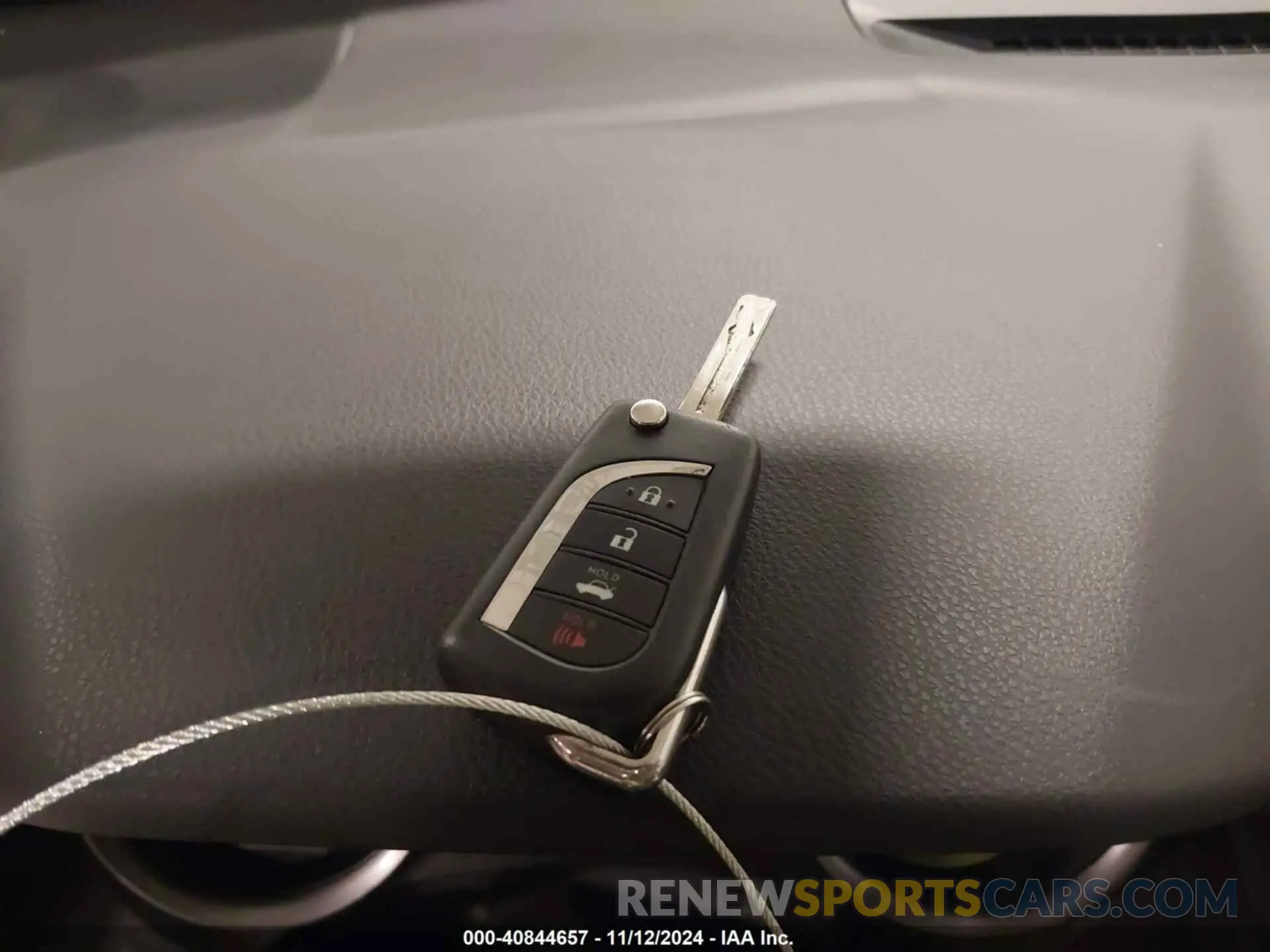 11 Photograph of a damaged car 4T1G11BK2MU040252 TOYOTA CAMRY 2021