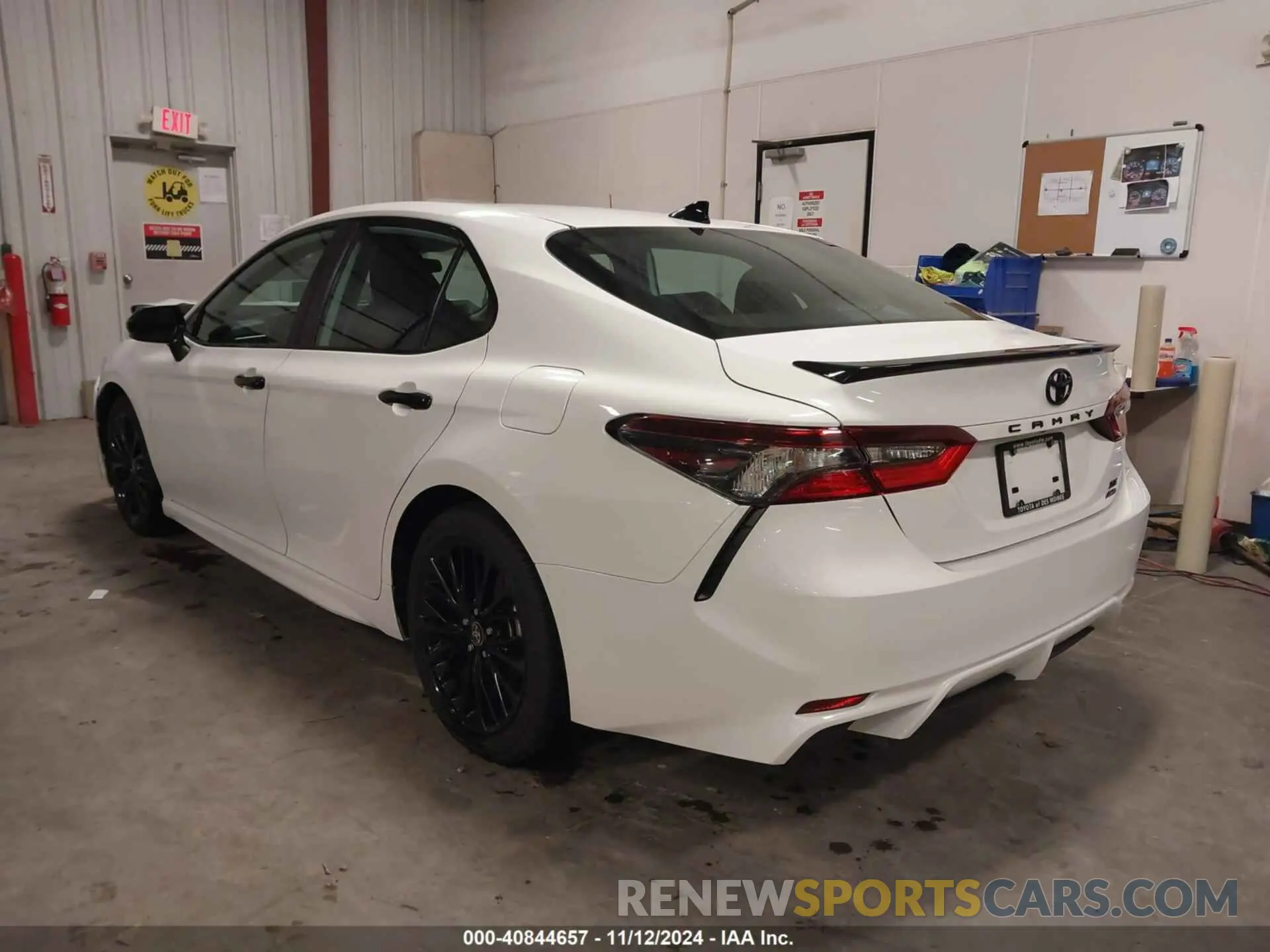 3 Photograph of a damaged car 4T1G11BK2MU040252 TOYOTA CAMRY 2021
