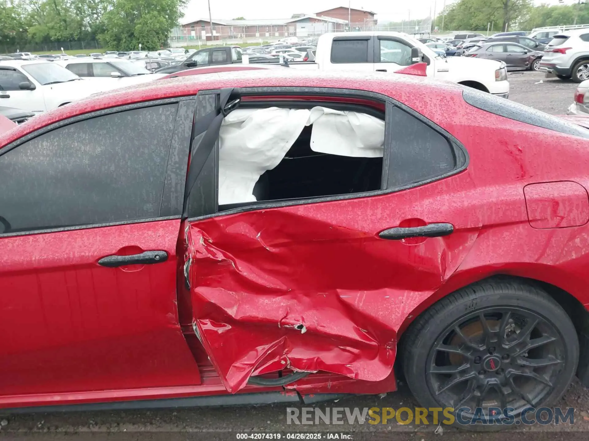 6 Photograph of a damaged car 4T1G11BK2MU045239 TOYOTA CAMRY 2021
