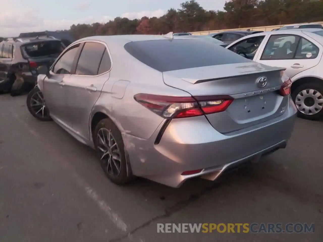 3 Photograph of a damaged car 4T1G11BK3MU029177 TOYOTA CAMRY 2021