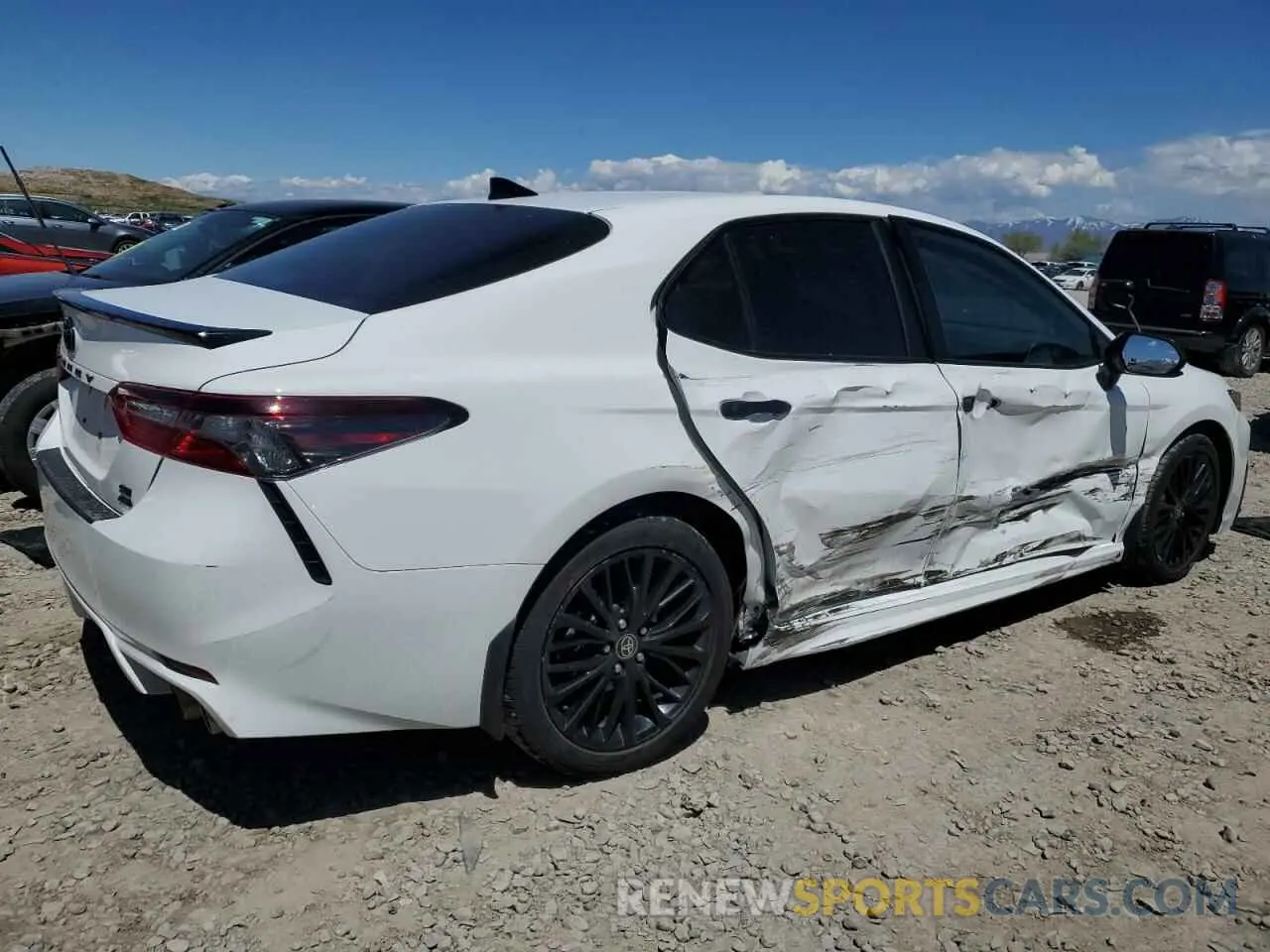 3 Photograph of a damaged car 4T1G11BK3MU045430 TOYOTA CAMRY 2021