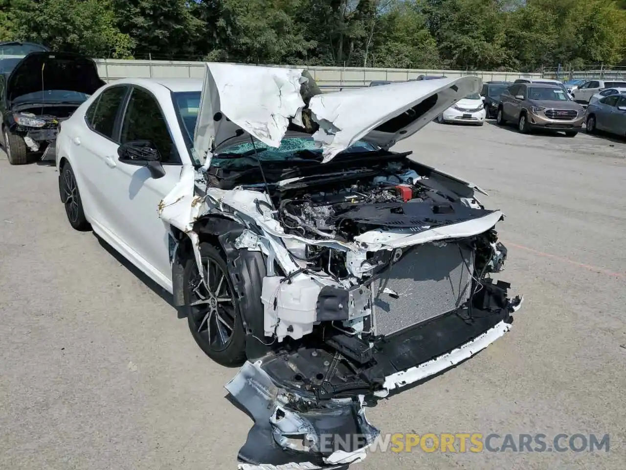 1 Photograph of a damaged car 4T1G11BK4MU029902 TOYOTA CAMRY 2021