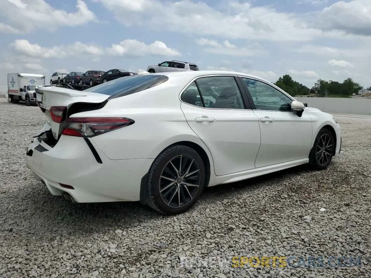 3 Photograph of a damaged car 4T1G11BK5MU030556 TOYOTA CAMRY 2021