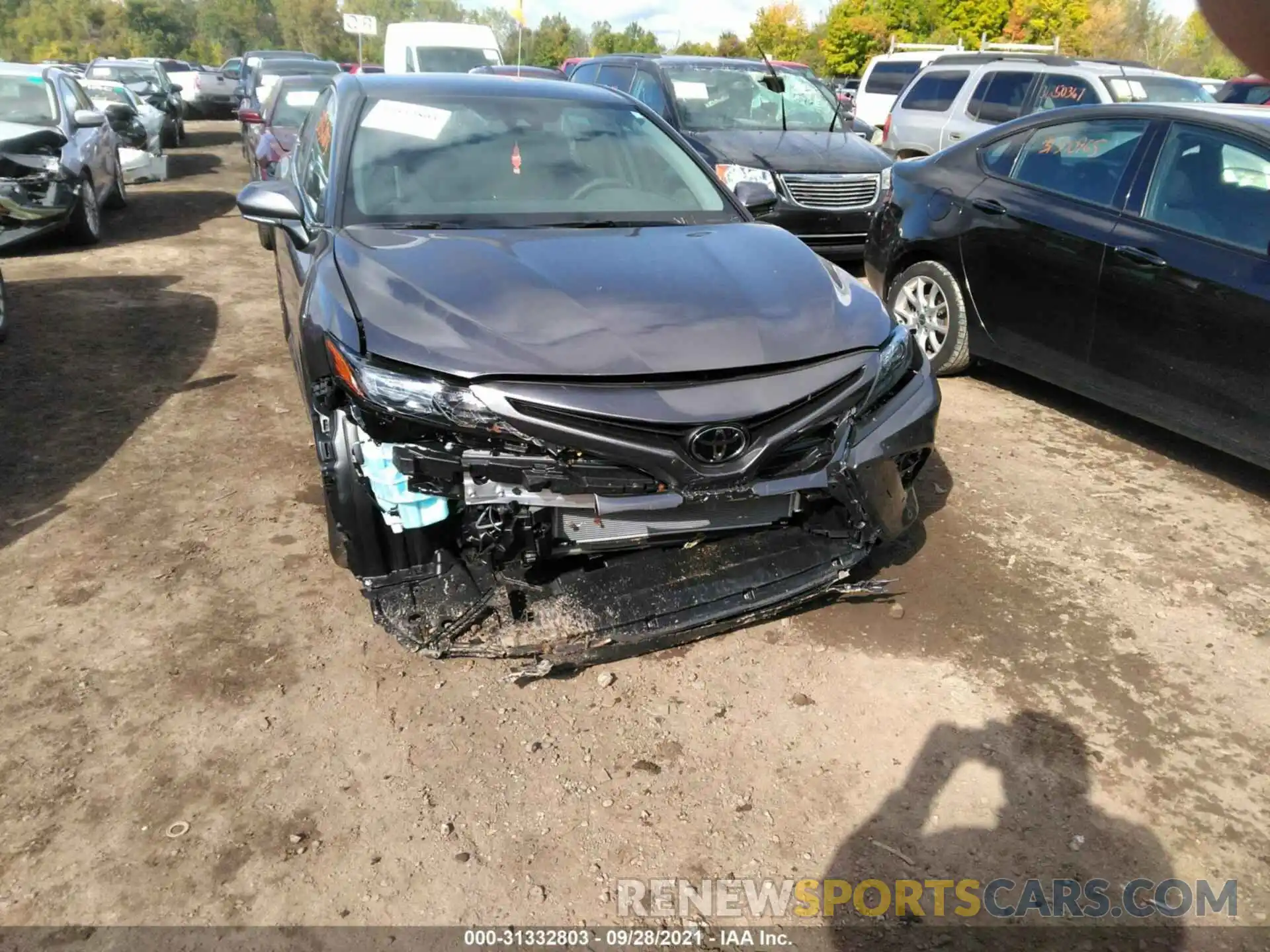 6 Photograph of a damaged car 4T1G11BK5MU046188 TOYOTA CAMRY 2021