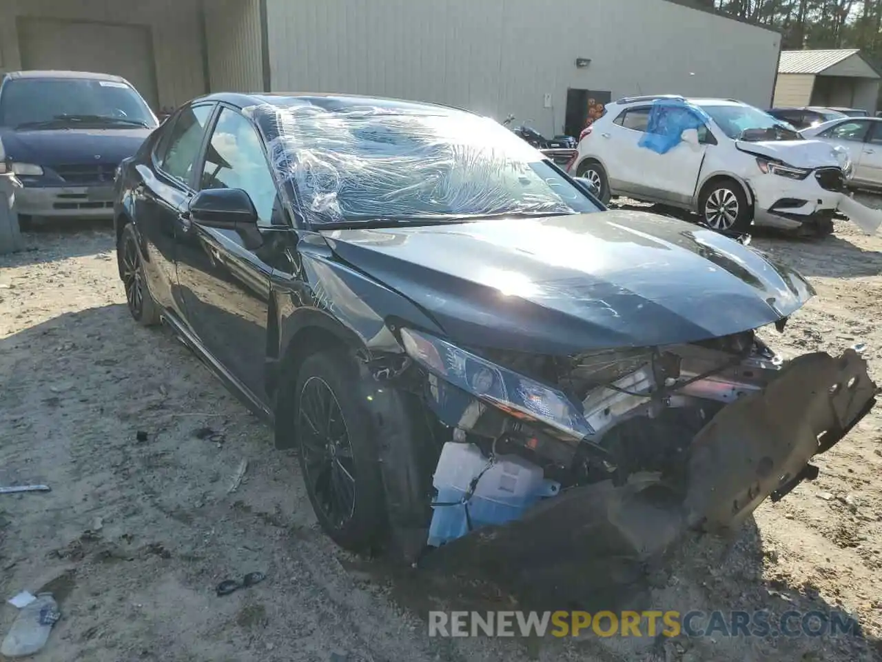 1 Photograph of a damaged car 4T1G11BK6MU035880 TOYOTA CAMRY 2021