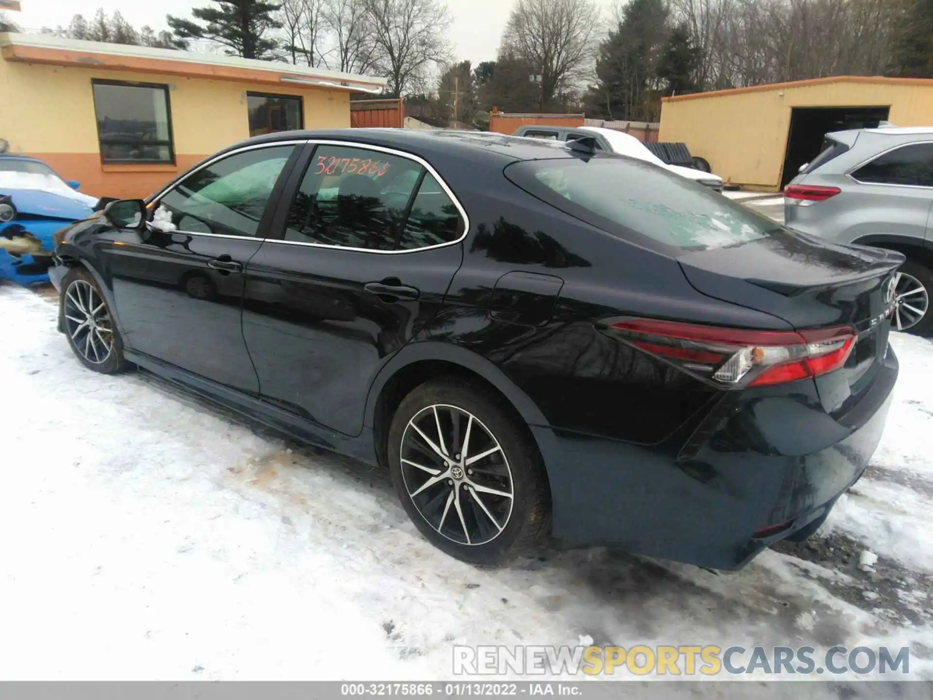 3 Photograph of a damaged car 4T1G11BK6MU044157 TOYOTA CAMRY 2021