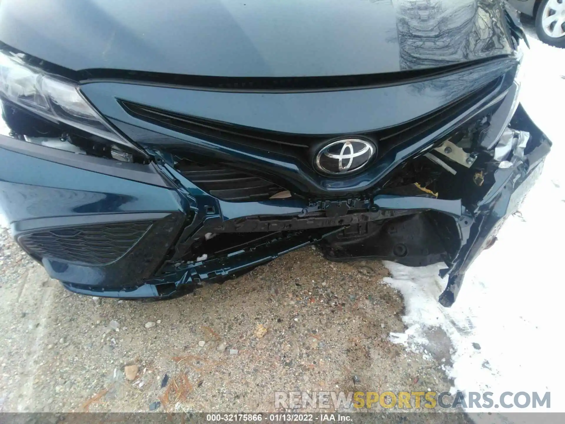 6 Photograph of a damaged car 4T1G11BK6MU044157 TOYOTA CAMRY 2021