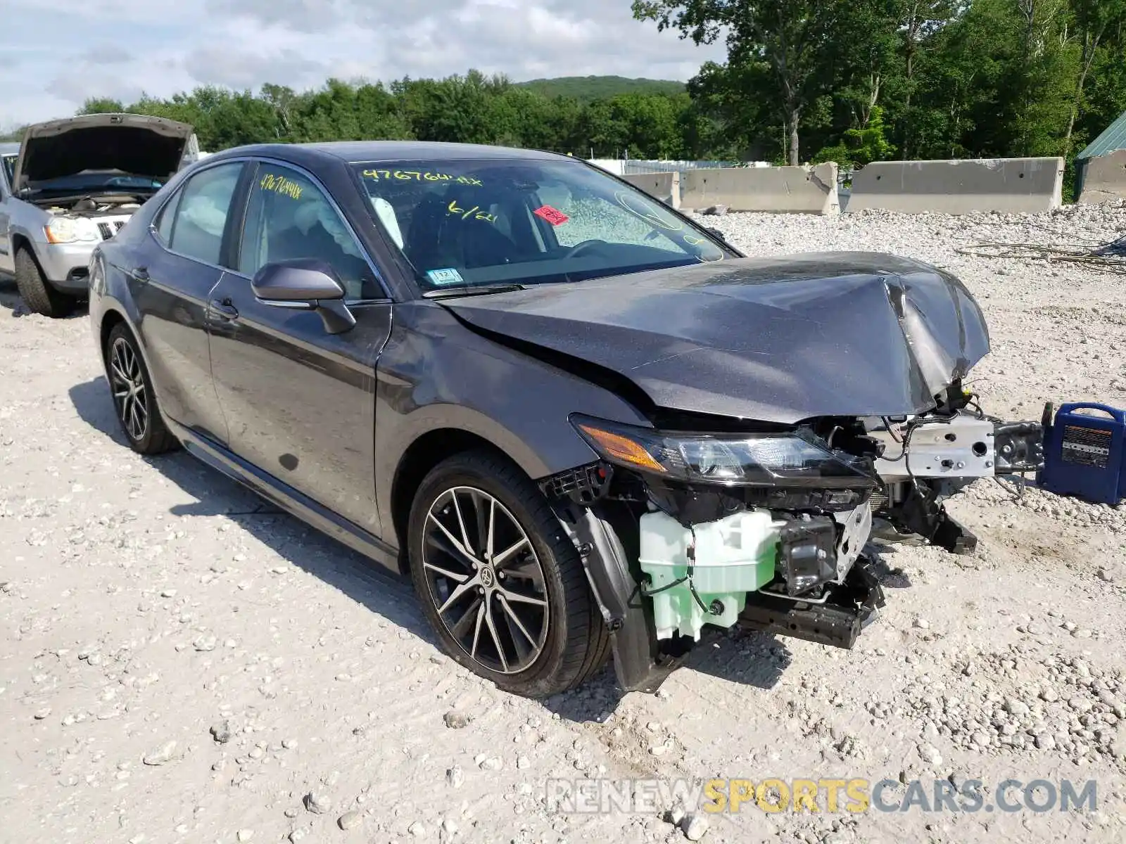 1 Photograph of a damaged car 4T1G11BK7MU021289 TOYOTA CAMRY 2021