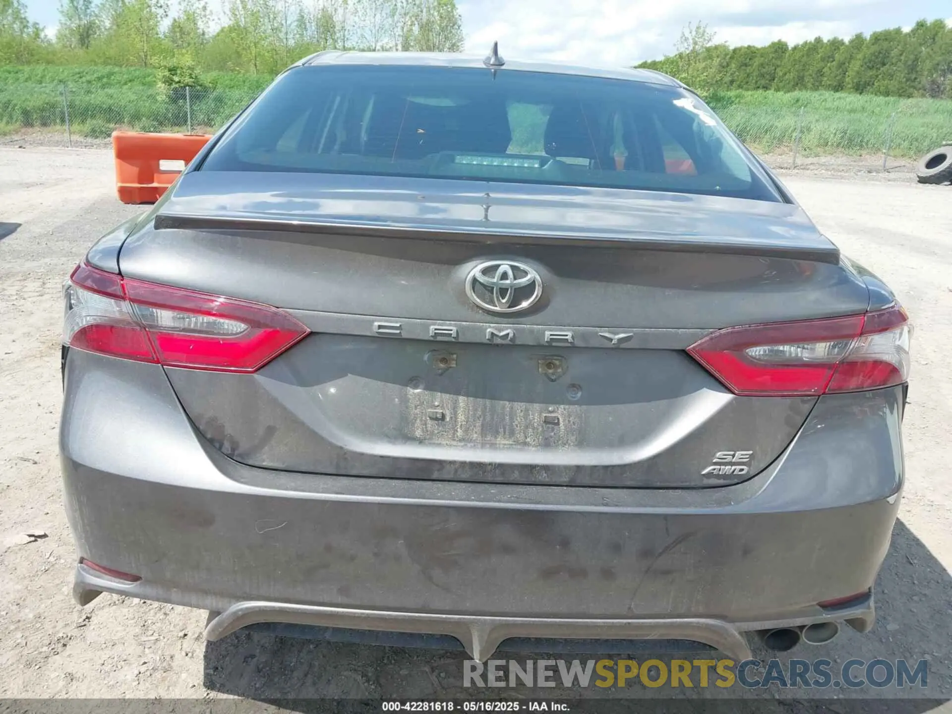 17 Photograph of a damaged car 4T1G11BK7MU023379 TOYOTA CAMRY 2021