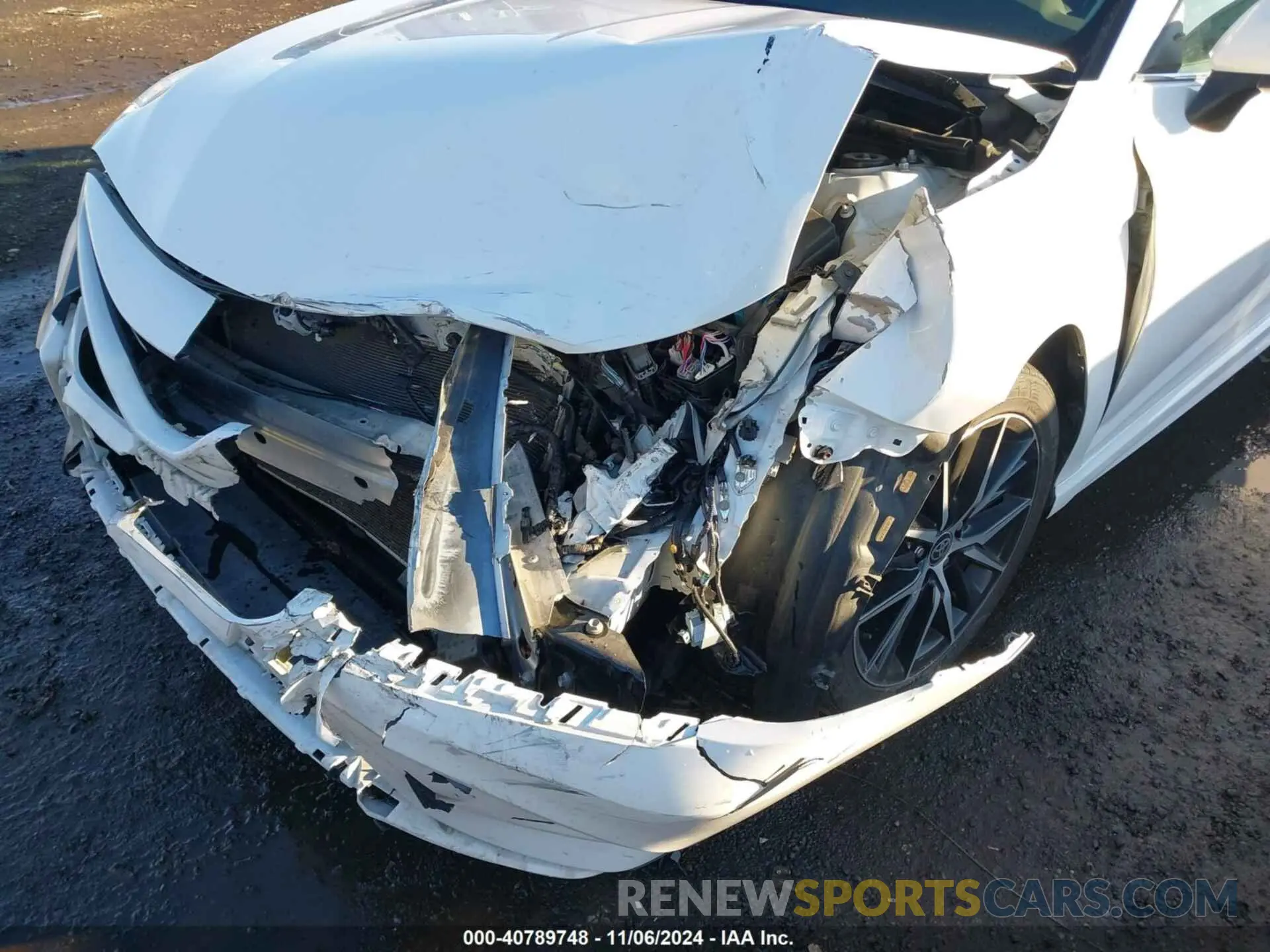 6 Photograph of a damaged car 4T1G11BK7MU034964 TOYOTA CAMRY 2021