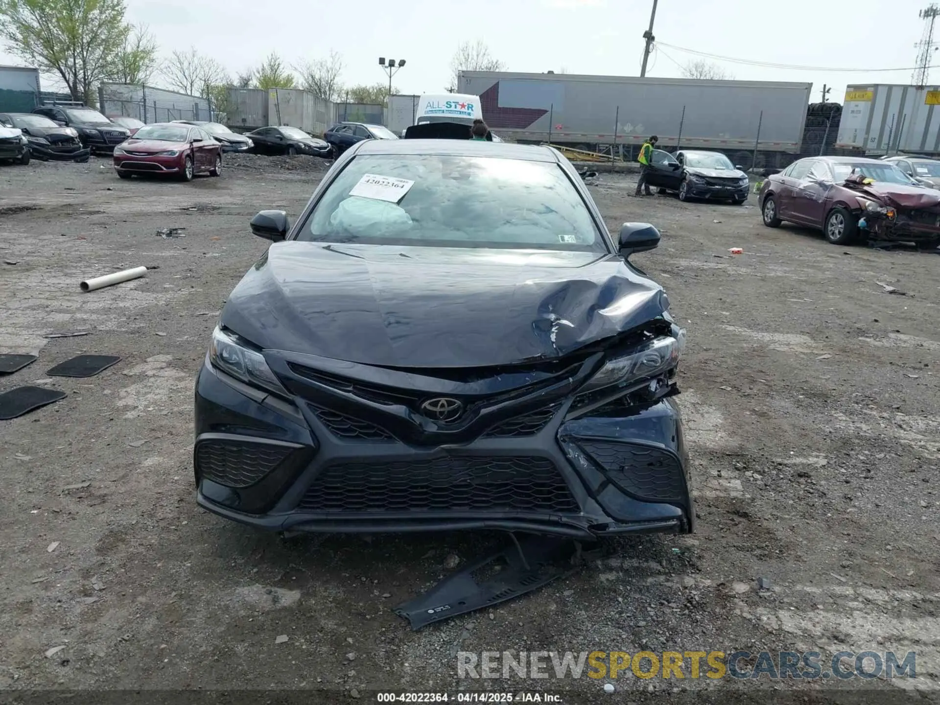 6 Photograph of a damaged car 4T1G11BK7MU037007 TOYOTA CAMRY 2021
