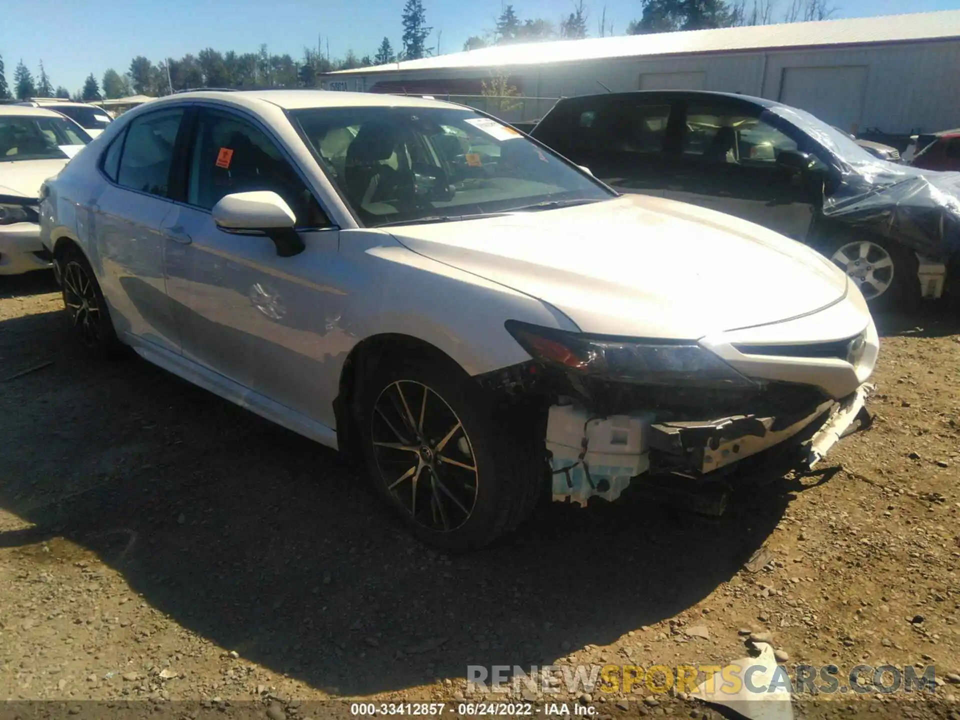 1 Photograph of a damaged car 4T1G11BK8MU029773 TOYOTA CAMRY 2021