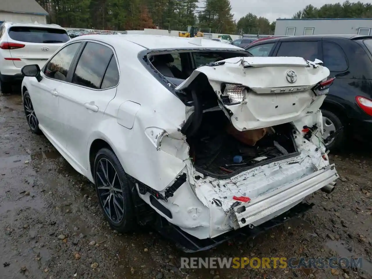 3 Photograph of a damaged car 4T1G11BK8MU036268 TOYOTA CAMRY 2021