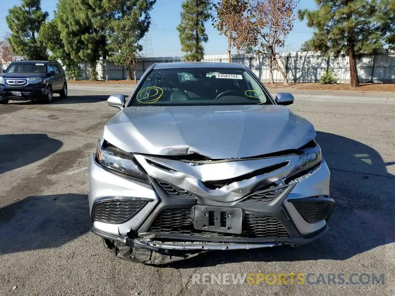 9 Photograph of a damaged car 4T1G31AK0MU562809 TOYOTA CAMRY 2021