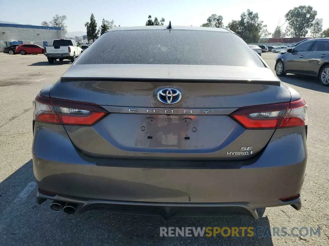6 Photograph of a damaged car 4T1G31AK0MU564785 TOYOTA CAMRY 2021