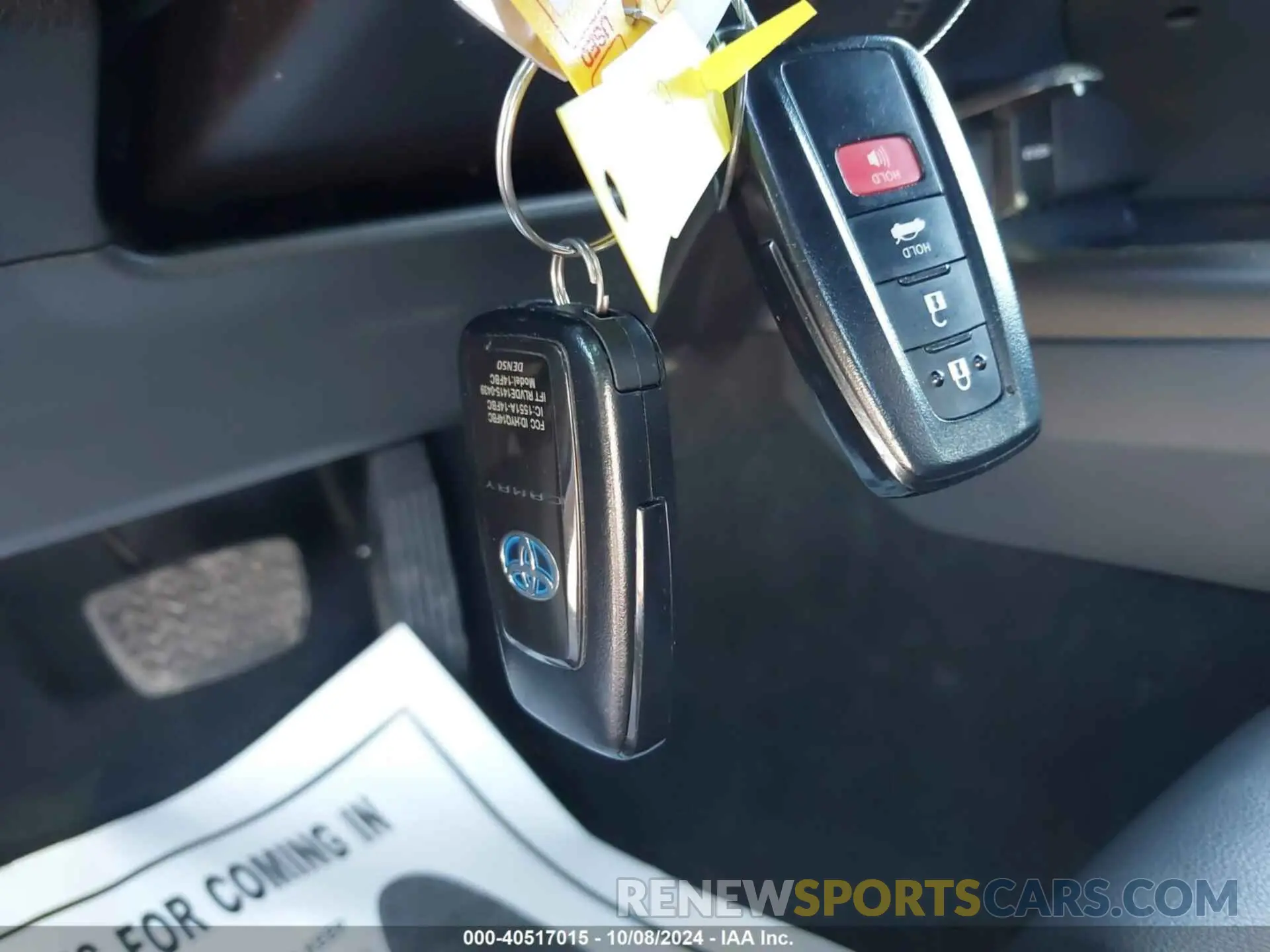 11 Photograph of a damaged car 4T1G31AK1MU554251 TOYOTA CAMRY 2021