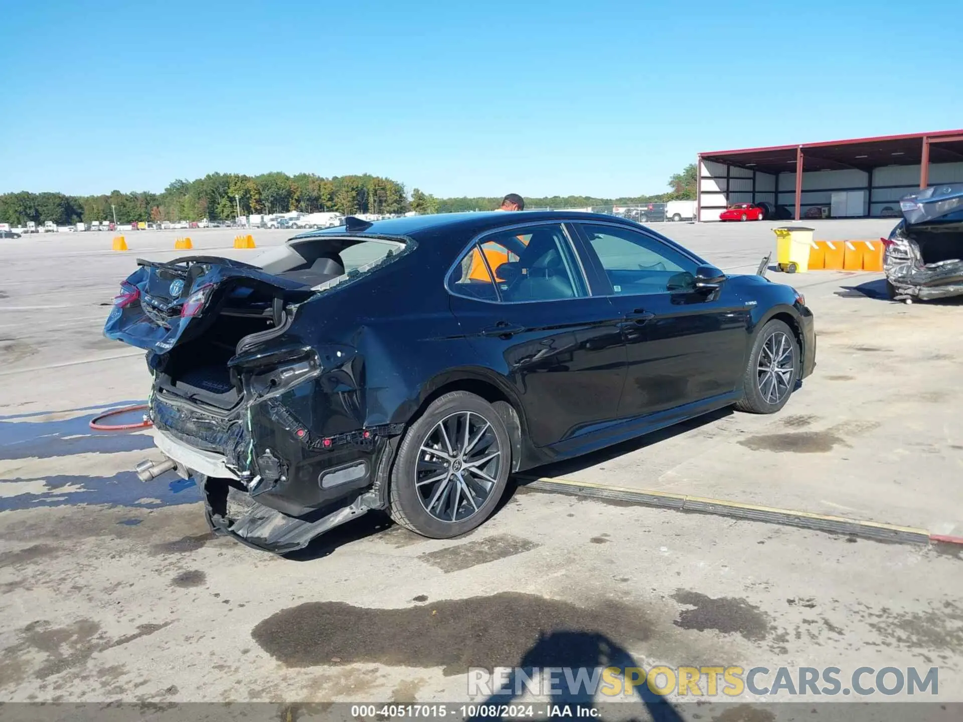 4 Photograph of a damaged car 4T1G31AK1MU554251 TOYOTA CAMRY 2021