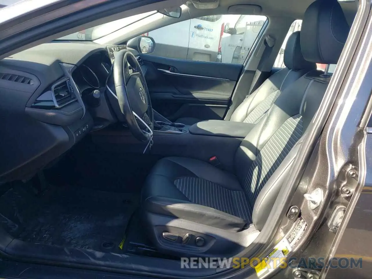 7 Photograph of a damaged car 4T1G31AK1MU556730 TOYOTA CAMRY 2021