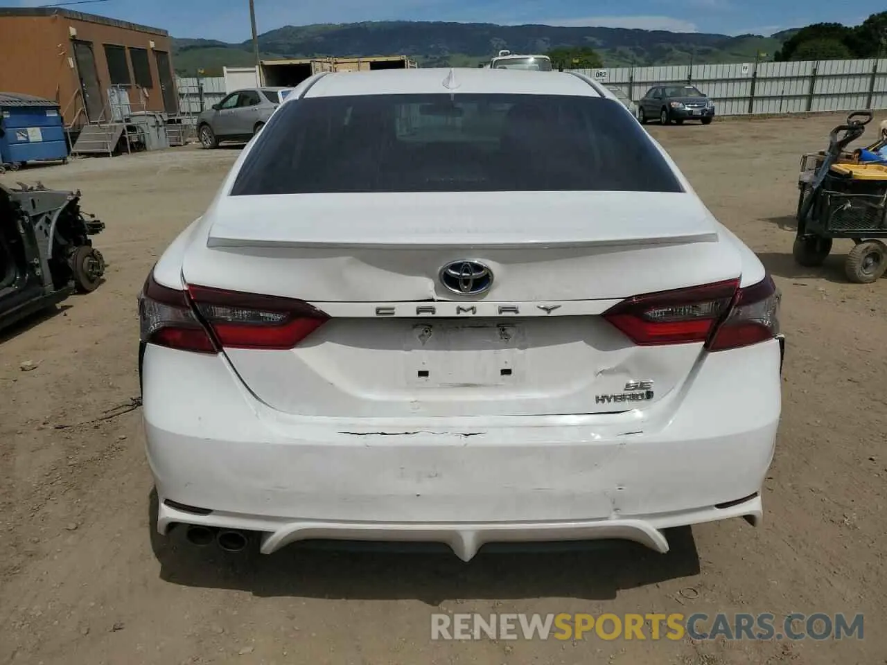 6 Photograph of a damaged car 4T1G31AK2MU028792 TOYOTA CAMRY 2021