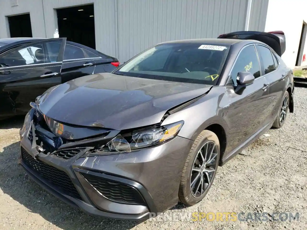 2 Photograph of a damaged car 4T1G31AK2MU558048 TOYOTA CAMRY 2021