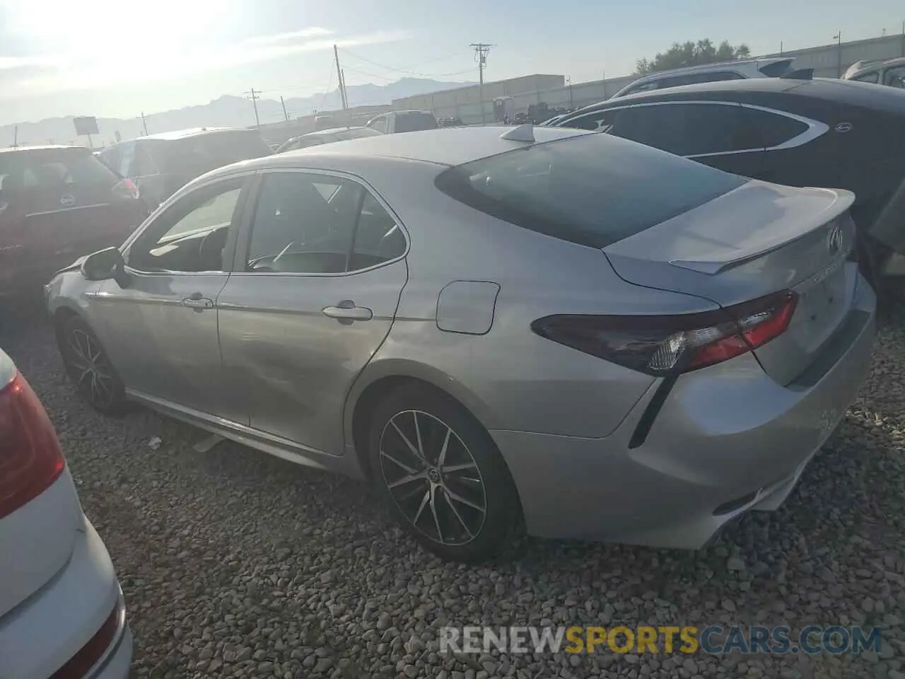 2 Photograph of a damaged car 4T1G31AK4MU567222 TOYOTA CAMRY 2021