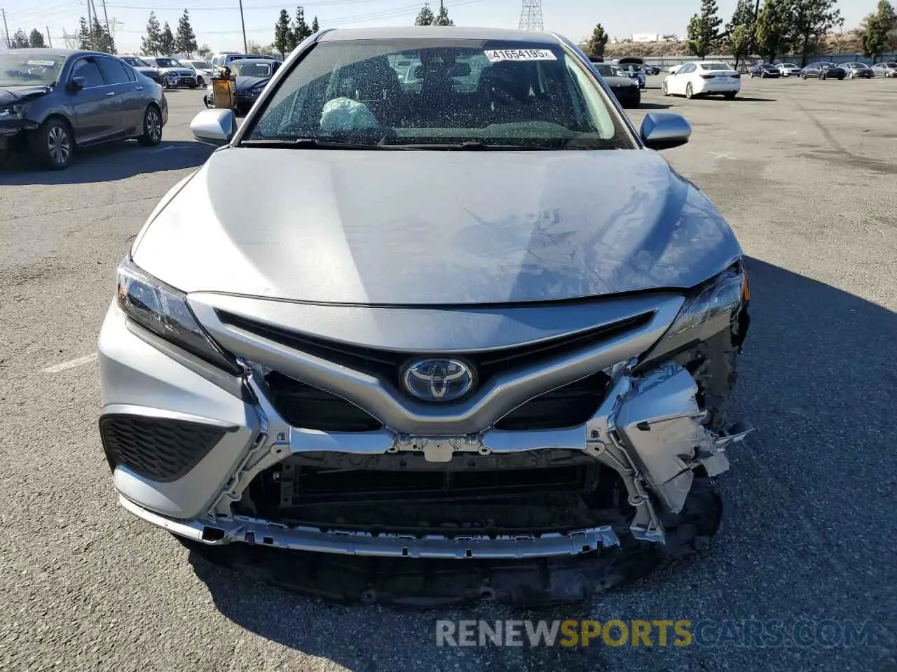 5 Photograph of a damaged car 4T1G31AK4MU569634 TOYOTA CAMRY 2021