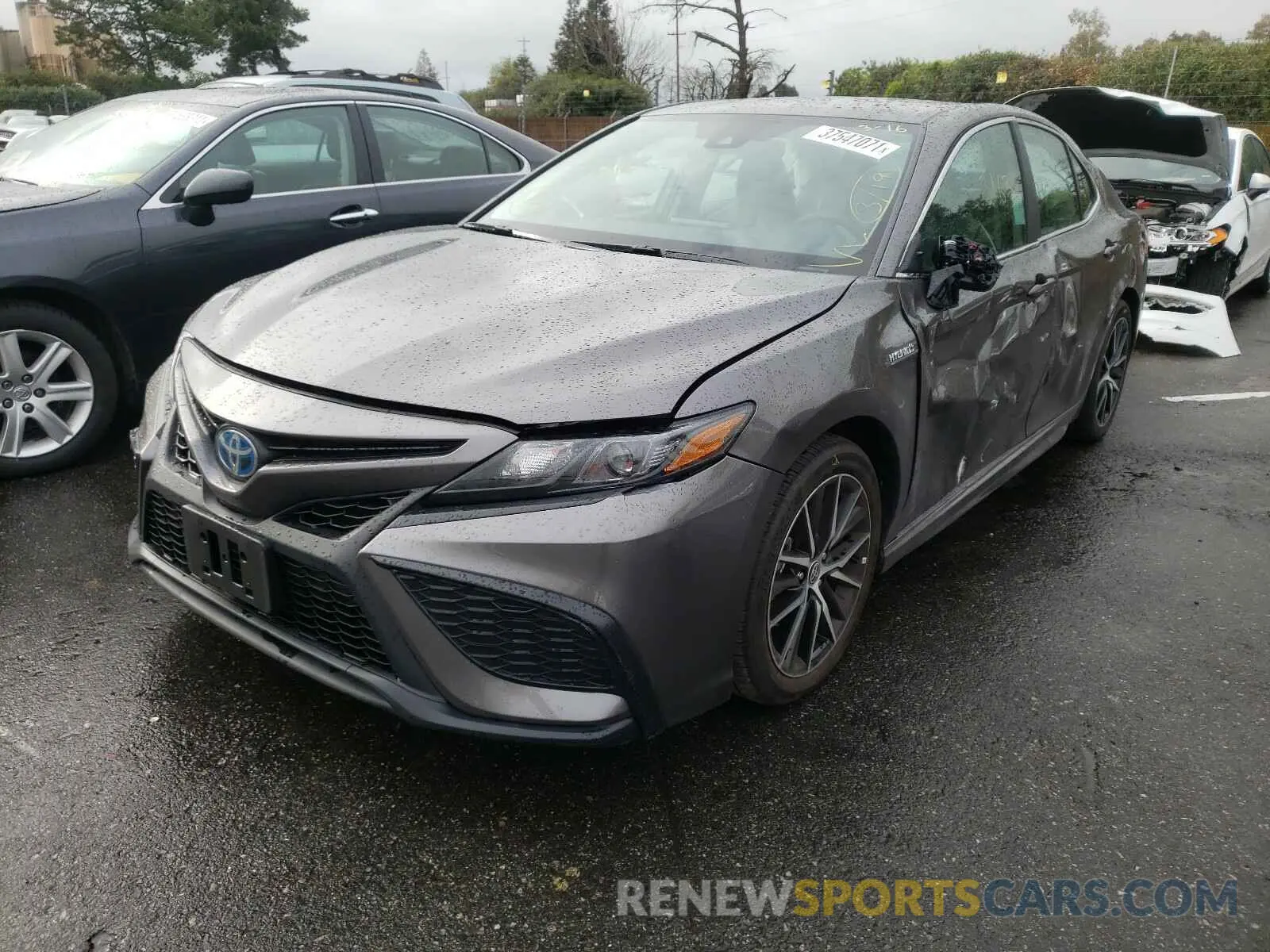 2 Photograph of a damaged car 4T1G31AK5MU553877 TOYOTA CAMRY 2021