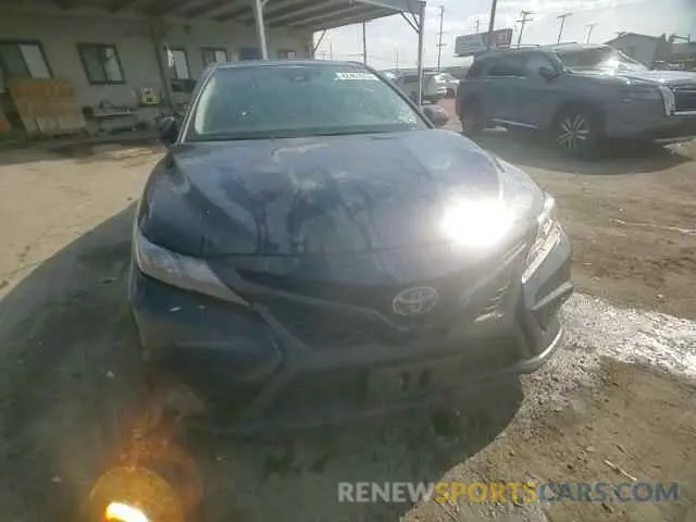 11 Photograph of a damaged car 4T1G31AK5MU565303 TOYOTA CAMRY 2021
