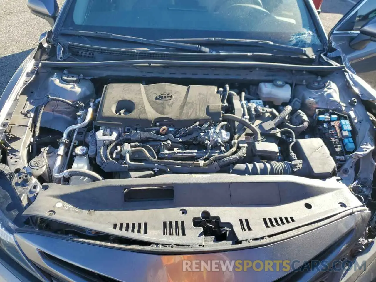 11 Photograph of a damaged car 4T1G31AK6MU565648 TOYOTA CAMRY 2021