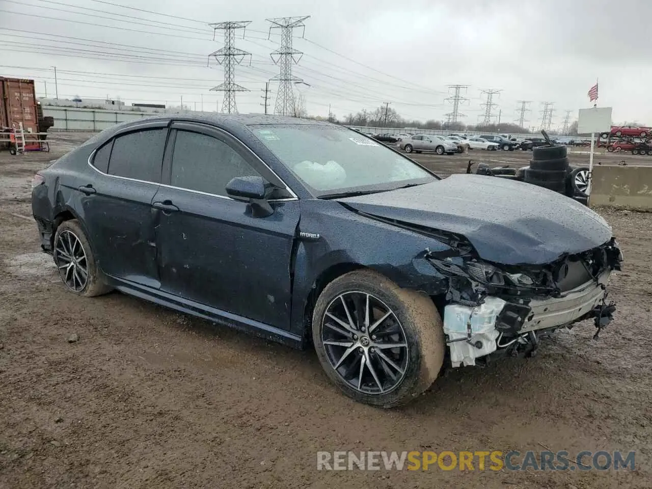 4 Photograph of a damaged car 4T1G31AK7MU553167 TOYOTA CAMRY 2021