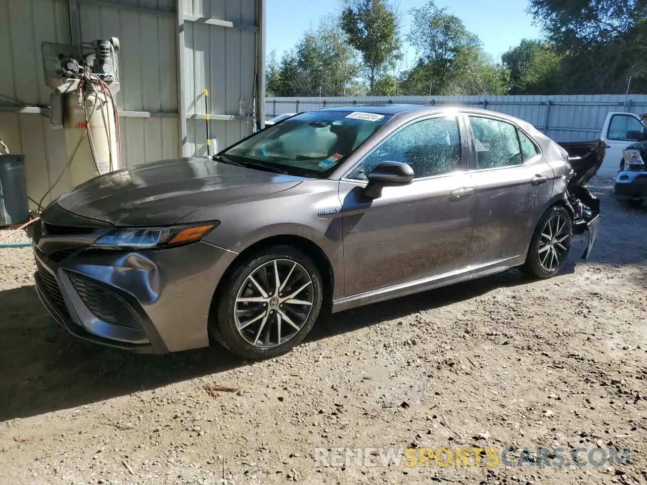 1 Photograph of a damaged car 4T1G31AK8MU558359 TOYOTA CAMRY 2021