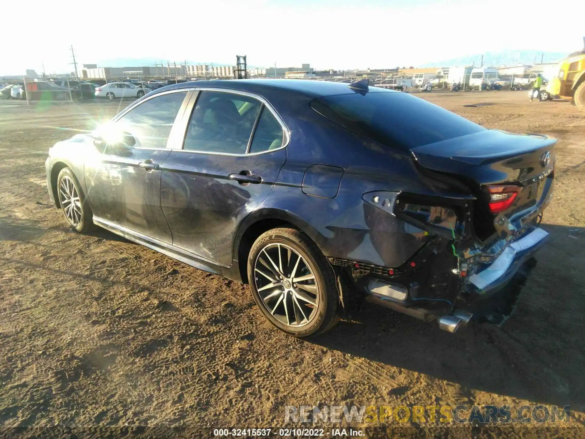 3 Photograph of a damaged car 4T1G31AK9MU555793 TOYOTA CAMRY 2021