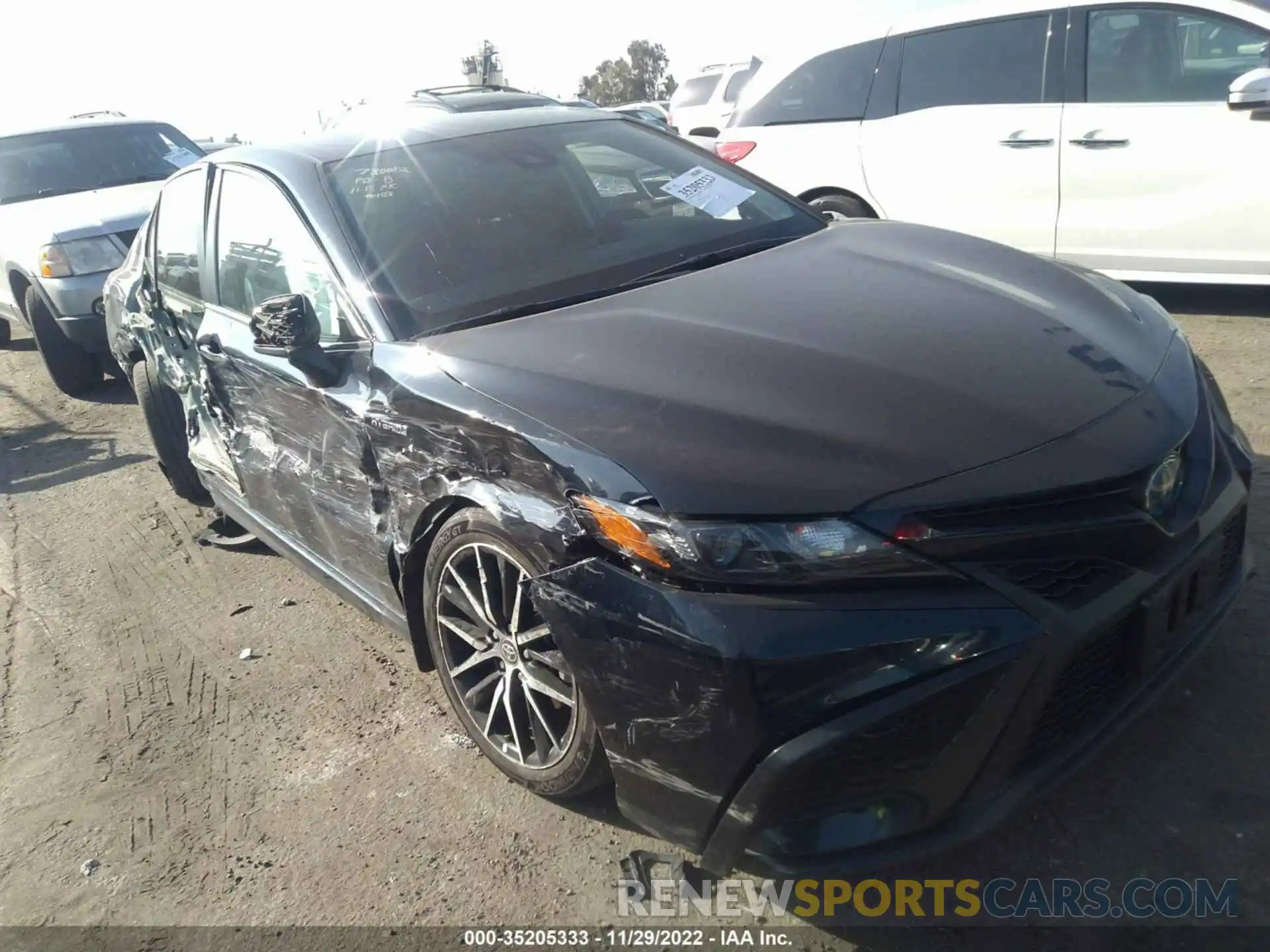 1 Photograph of a damaged car 4T1G31AKXMU027602 TOYOTA CAMRY 2021