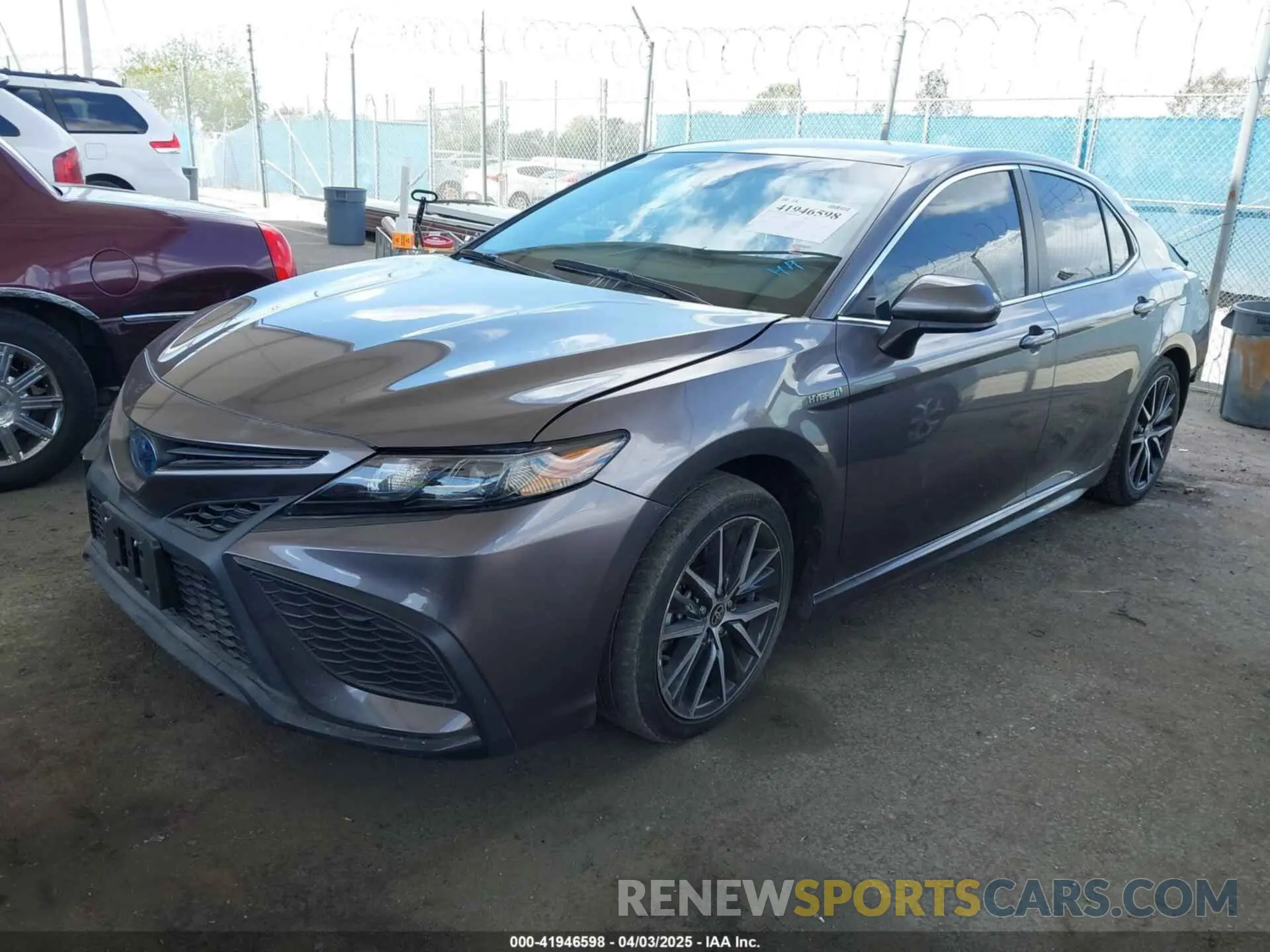 2 Photograph of a damaged car 4T1G31AKXMU028863 TOYOTA CAMRY 2021