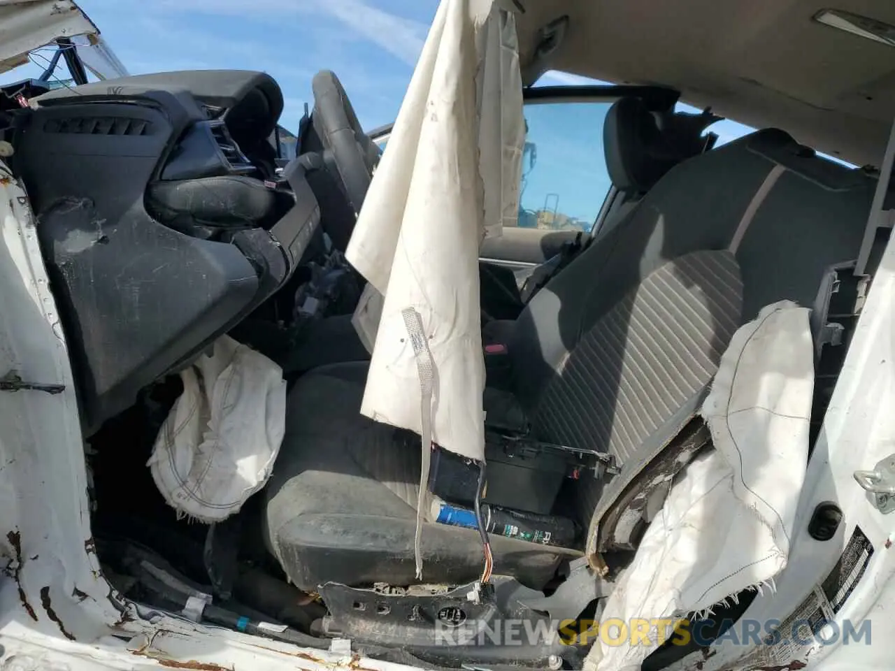7 Photograph of a damaged car 4T1G31AKXMU555544 TOYOTA CAMRY 2021